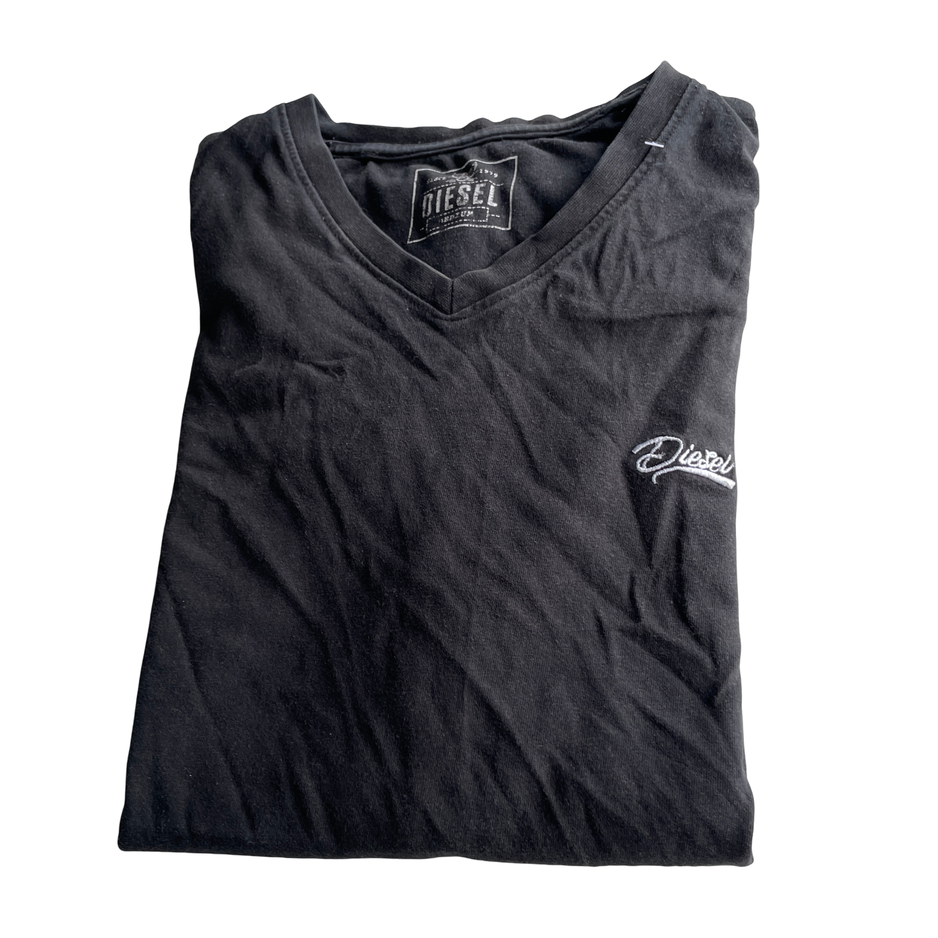 vintage y2k black diesel t shirt women IN SIZE MEDIUM &nbsp;L 26 W 20 SKU 5240&nbsp;