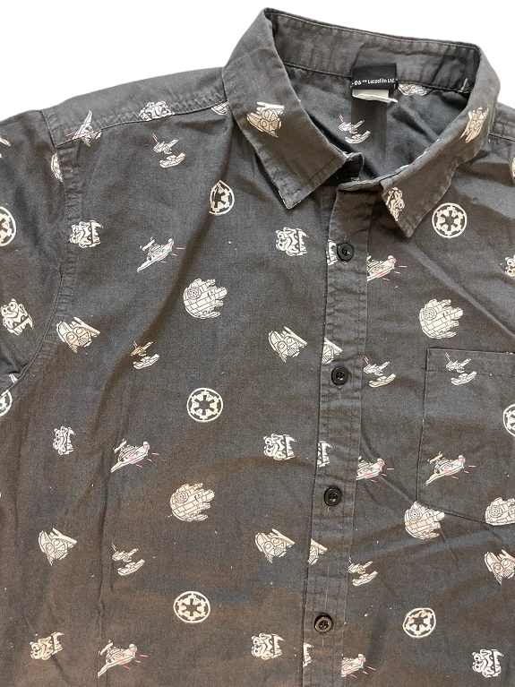 Rubynee Vintage y2k starwars grey patterned short sleeve shirt