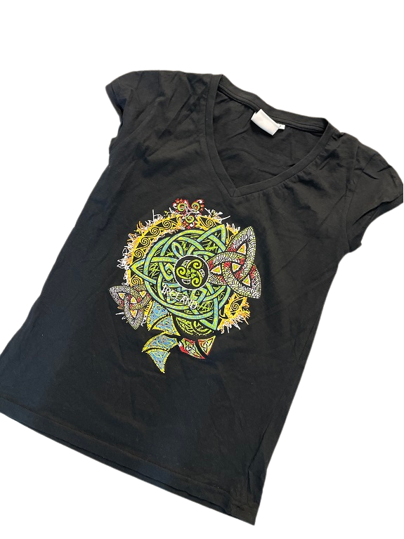 Rubynee Vintage y2k graphics black tshirt