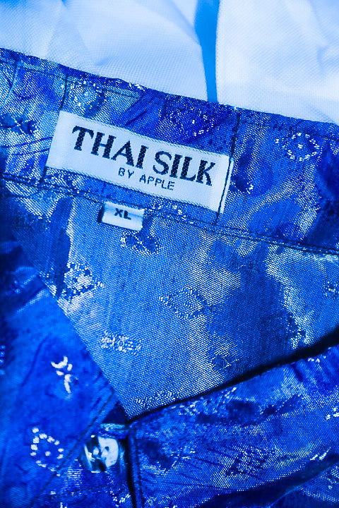 Vintage men Thai silk blue patterned long sleeve shirt in XL|L32 W21|SKU 6541