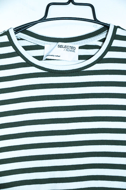 Vintage women Selected femme white & green stripe long sleeve crew neck top in M|L24 W15| SKU 6546