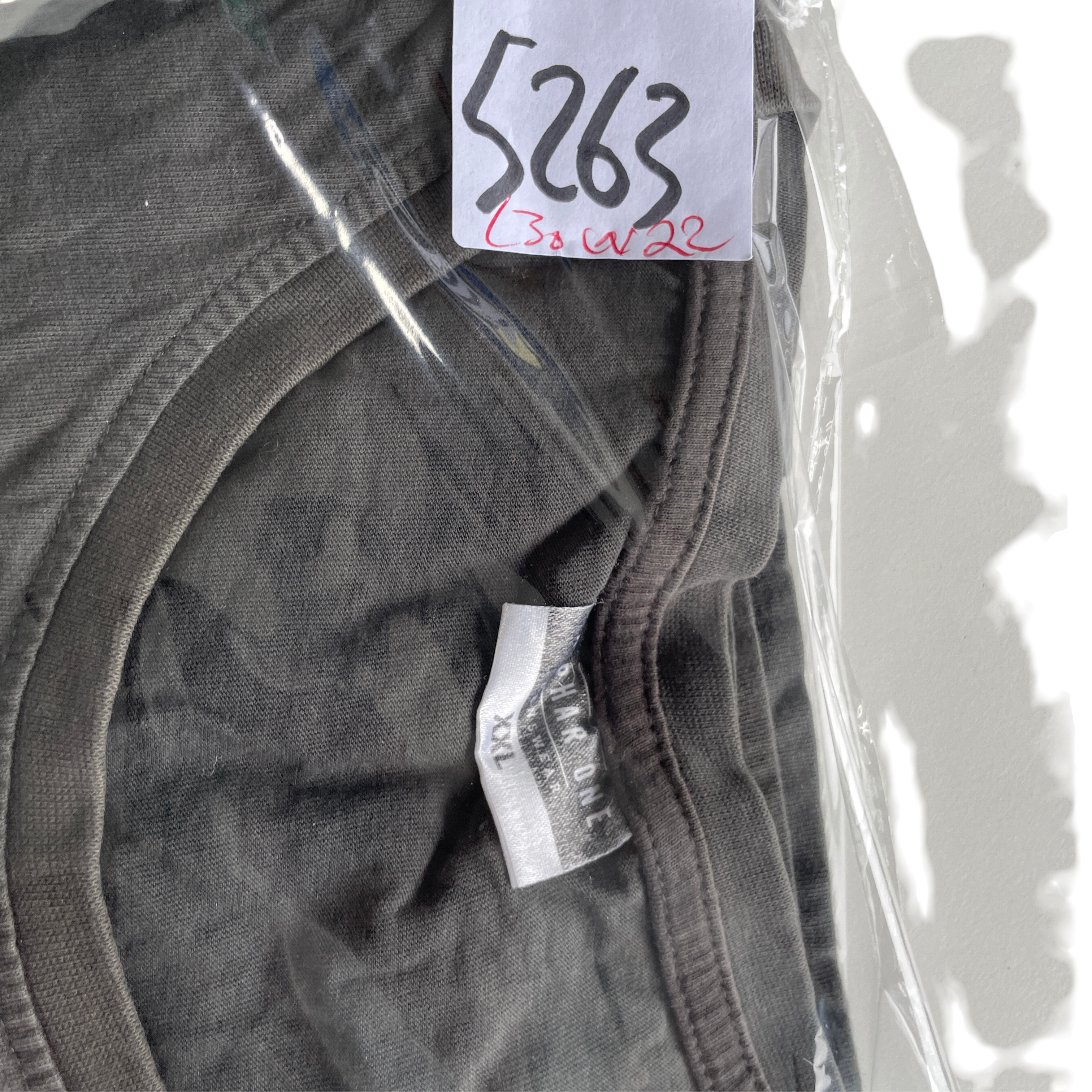 Alphar one retro-rocker-graphic-print-t-shirt-charcoal-grey black t shirt in size XXL L 30 W 22