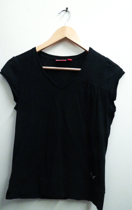 Vintage black Puma womens small V-Neck top