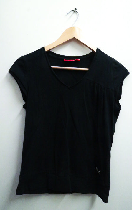 Vintage black Puma womens small V-Neck top
