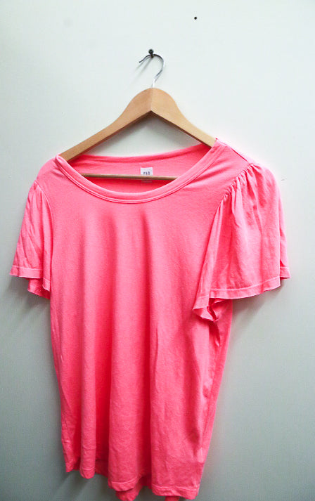 Vintage GAP pink large womens tee