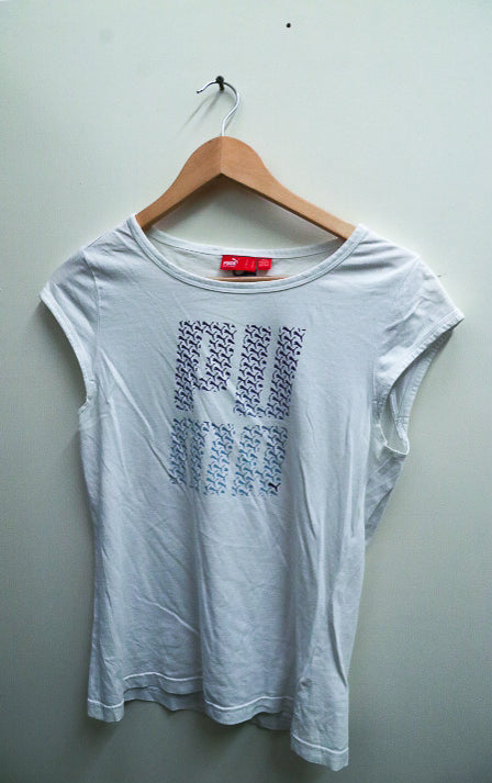 Vintage white puma regular fit short sleeve medium tees