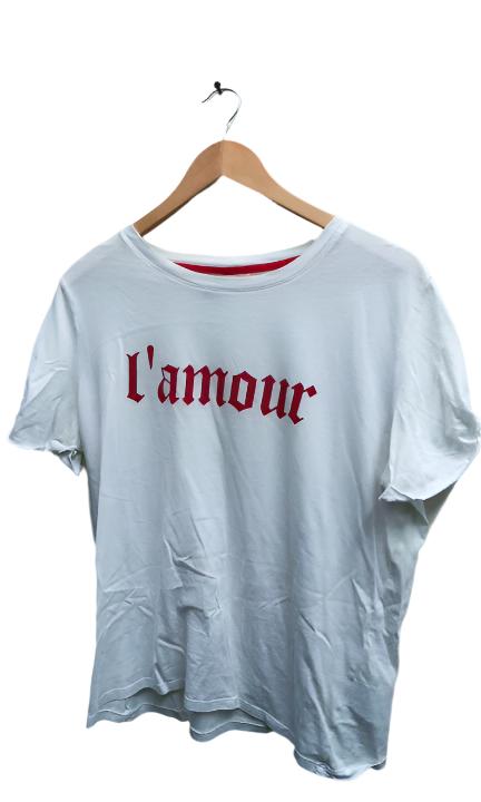 vintage white L'amour print short sleeve tees