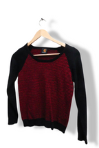 Vintage Carhatt red stripped and black long sleeve tshirt