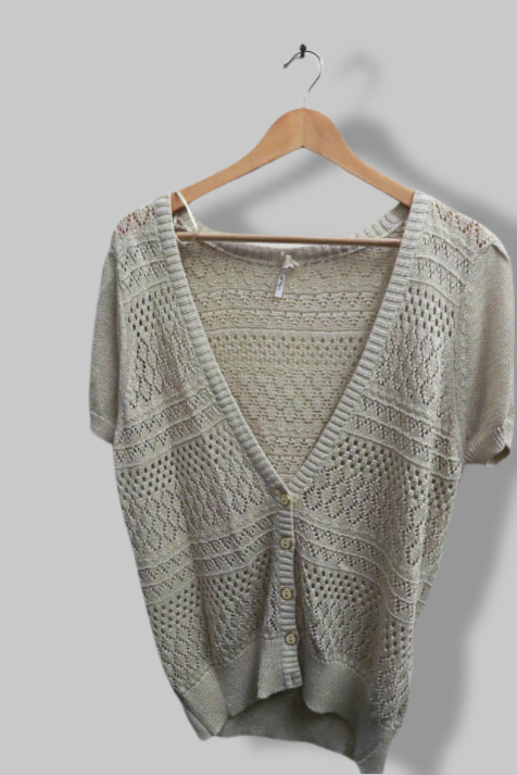 Vintage womens white knitted vneck sweatshirt size 16