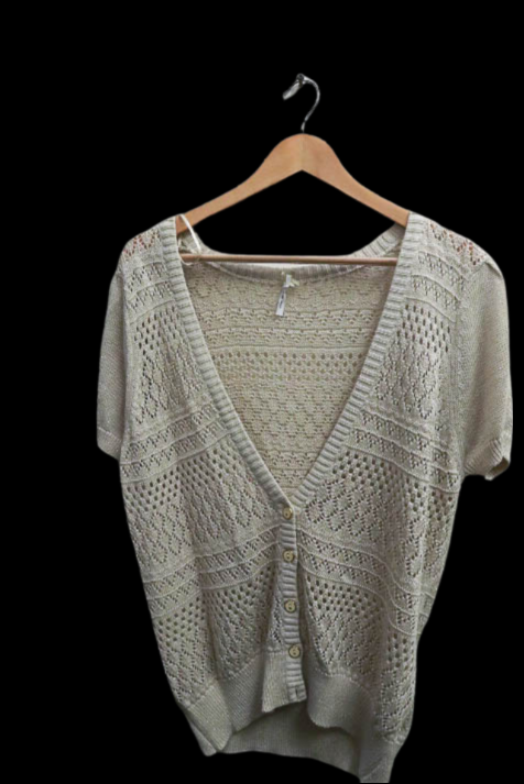Vintage womens white knitted vneck sweatshirt size 16