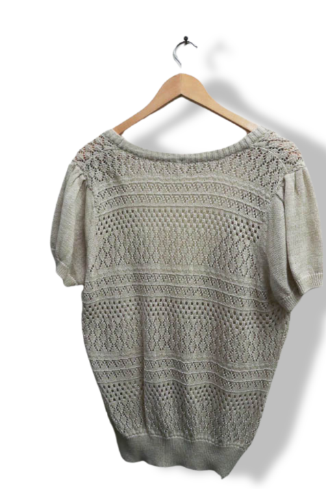 Vintage womens white knitted vneck sweatshirt size 16