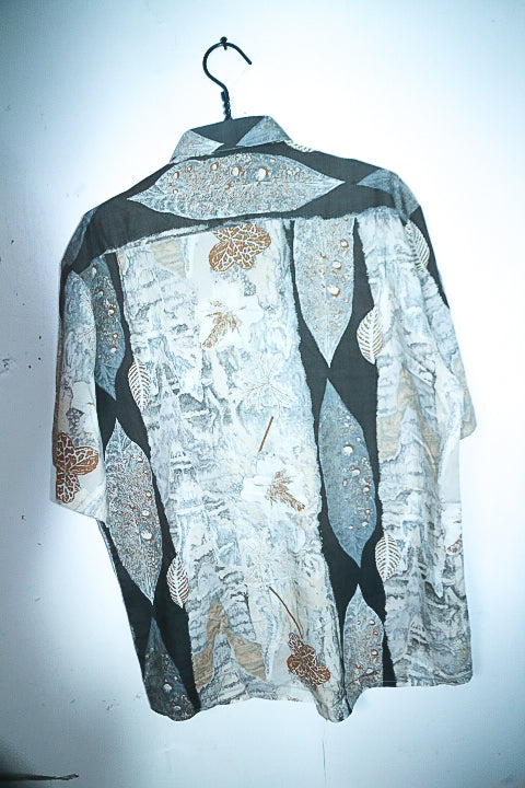 Vintage men multi hawaiin abstract 90's short sleeve shirt in L|L33 W24|SKU 6587