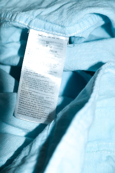 Vintage men GAP sky blue long sleeve plain regular fit shirt in M|L29 W22|SKU 6595