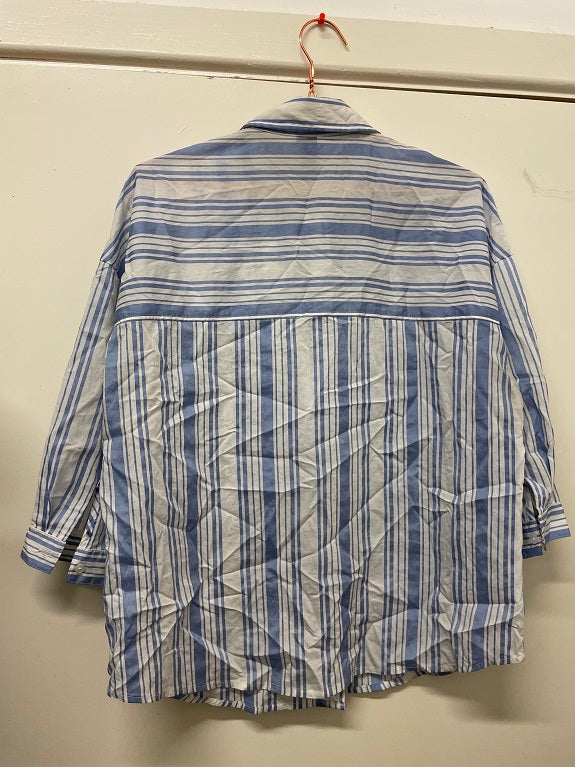 Rubynee Vintage y2k womens blue stripped shirt size XL