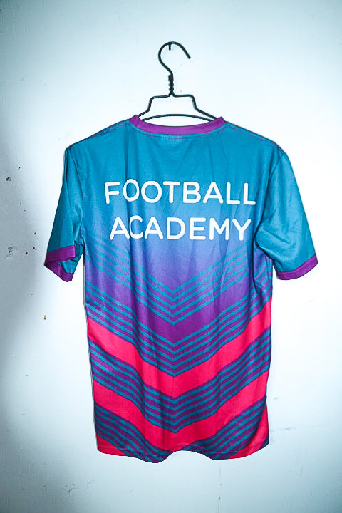 Vintage male Holiday Villages football academy multicoloured soccer jersey in M|L20 W19|SKU 6603