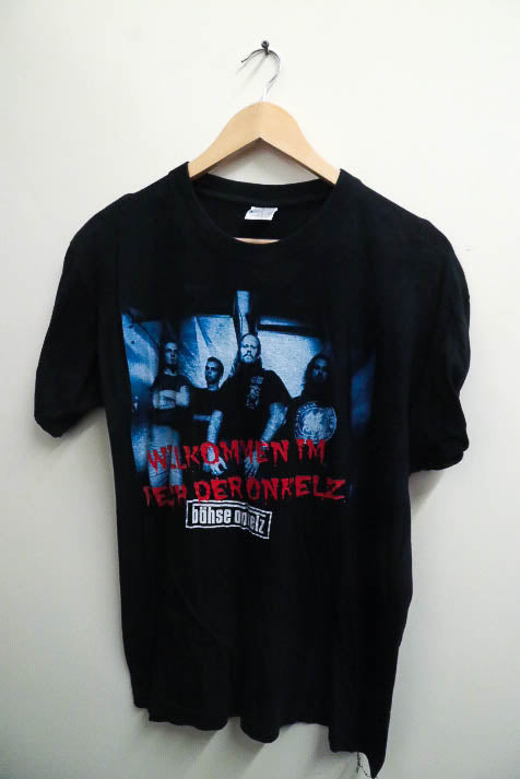 Vintage mens black graphics tshirt size M