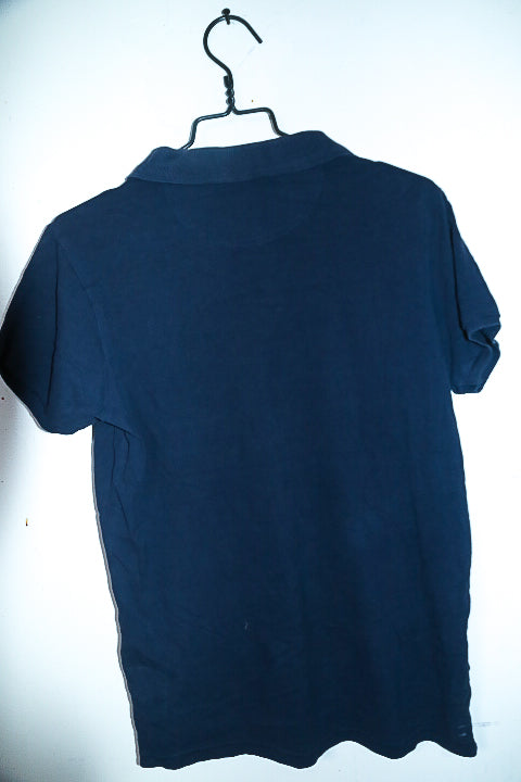 Vintage men's Elevate Admiral Market navy short sleeve polo shirt in M|L27 W19|SKU 6607