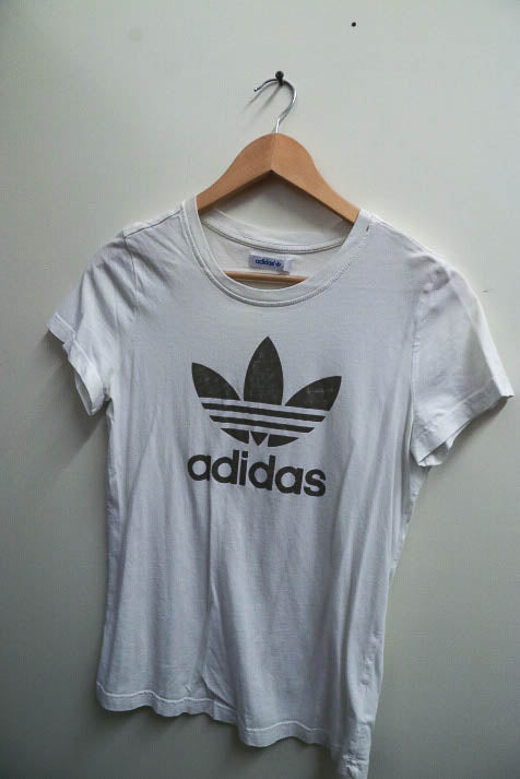 Vintage white adidas logo print medium tshirt