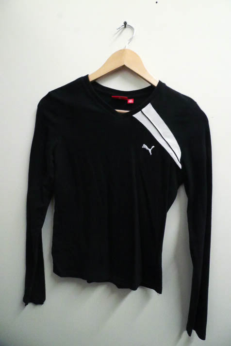Vintage puma classic black full sleeve small round neck tshirt