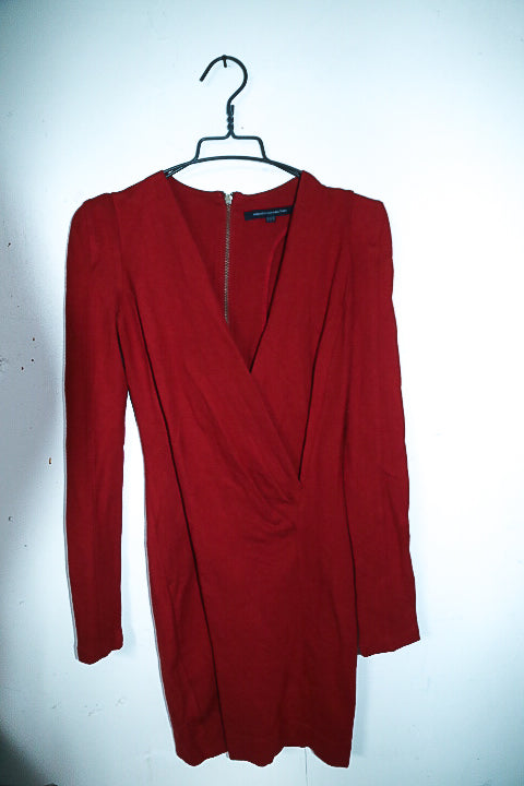Vintage women French Connection red sequin V-neck kneelength dress UK 10|L33 W13|SKU 6620