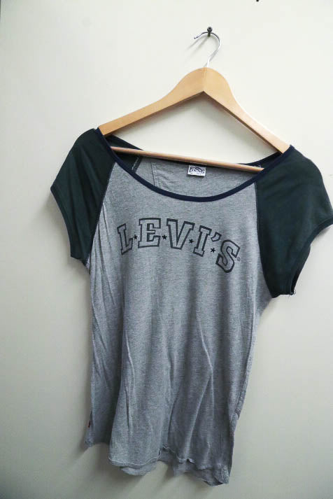 Vintage levis letter print color block small tshirt