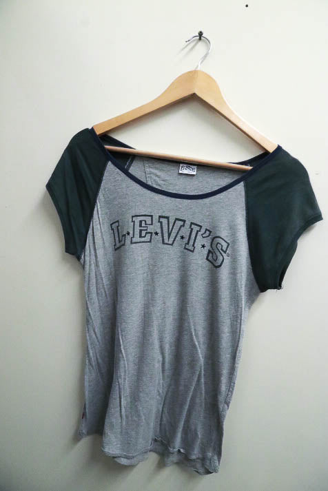 Vintage levis letter print color block small tshirt