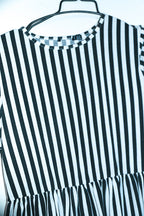 Vintage women black & white stripe babydoll round neck midi dress UK 10|L34 W15|SKU 6621