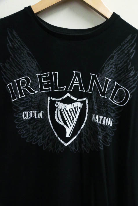 Vintage Black Ireland Celtic Nation print mens Tees