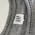 Vintage y2k Gap women's Grey Cardigan &nbsp;in XS L 27 W 17 SKU 5300