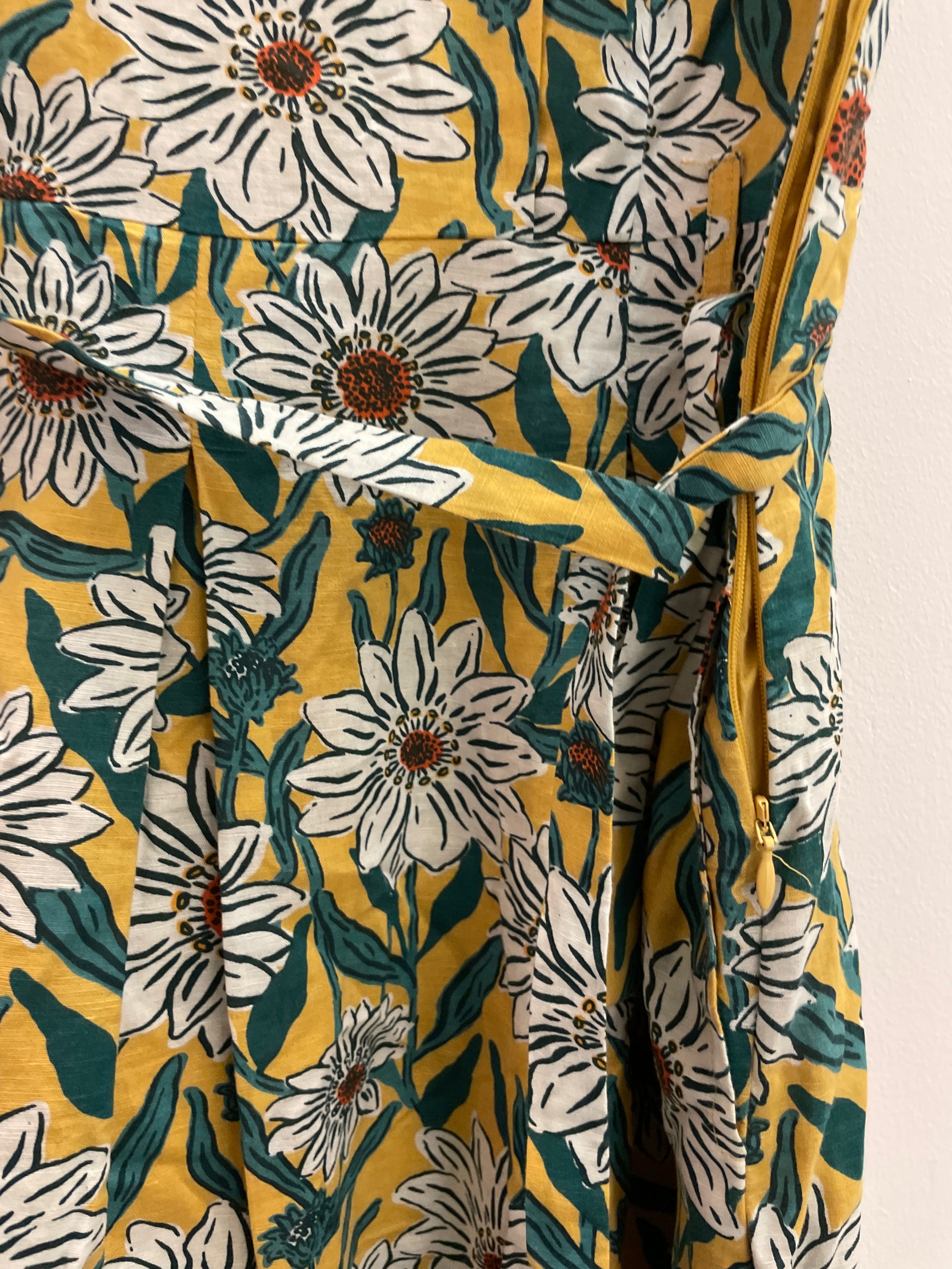 Rubynee Vintage y2k sleeveless floral print crew neck mini yellow dress