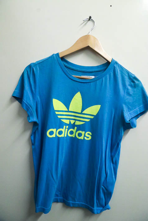 Vintage small blue Adidas logo print tees