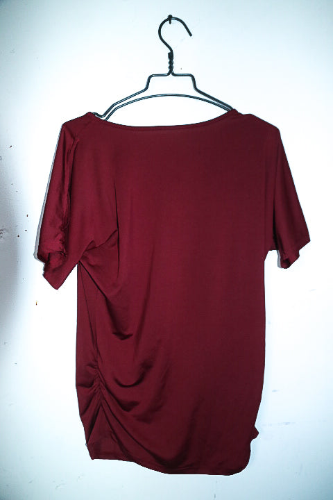 Vintage women short sleeve boat neck wine ruched side blouse in XL|L28 W15|SKU 6641
