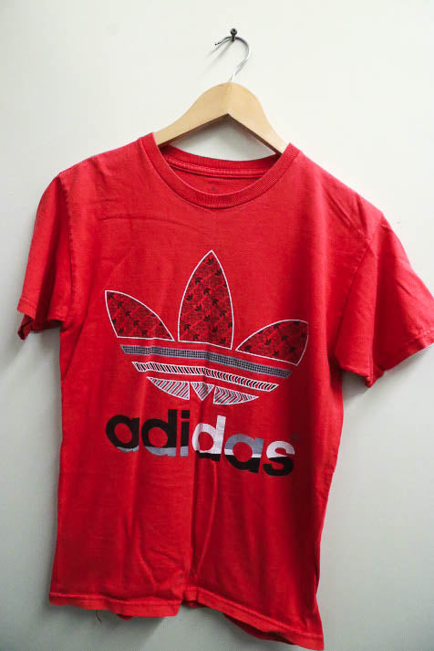 vintage red Adidas graphics logo monogram small tees