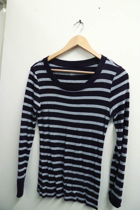 Vintage womens multi stripe long sleeve tees