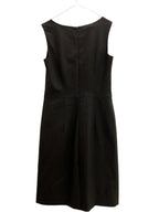 Mid-length black sleeveless dress