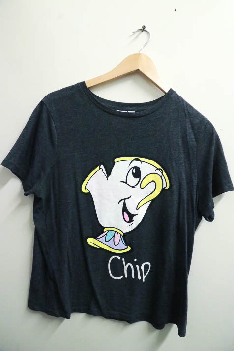 Vintage Disney Chip graphics grey large tshirt