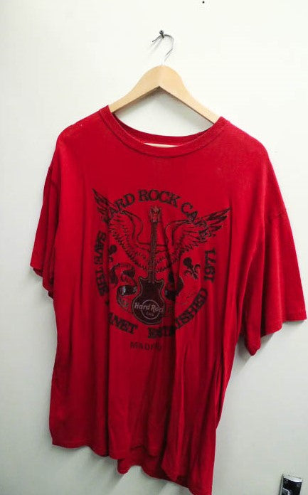Vintage red hard rock cafe graphics mens XL tshirt