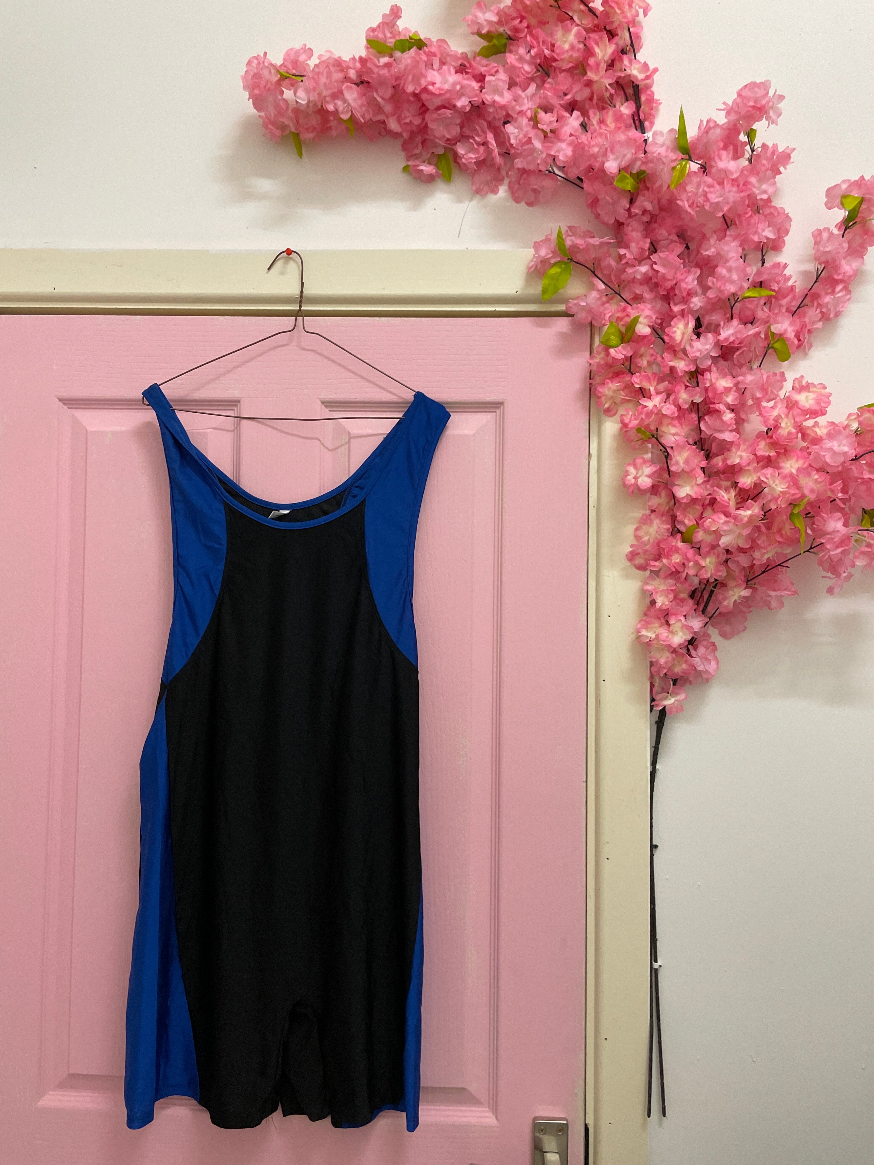 Rubynee Vintage y2k black unisex sleeveless sport bodysuit