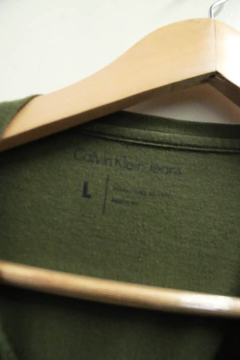 Vintage large green calivin klein jeans tshirt