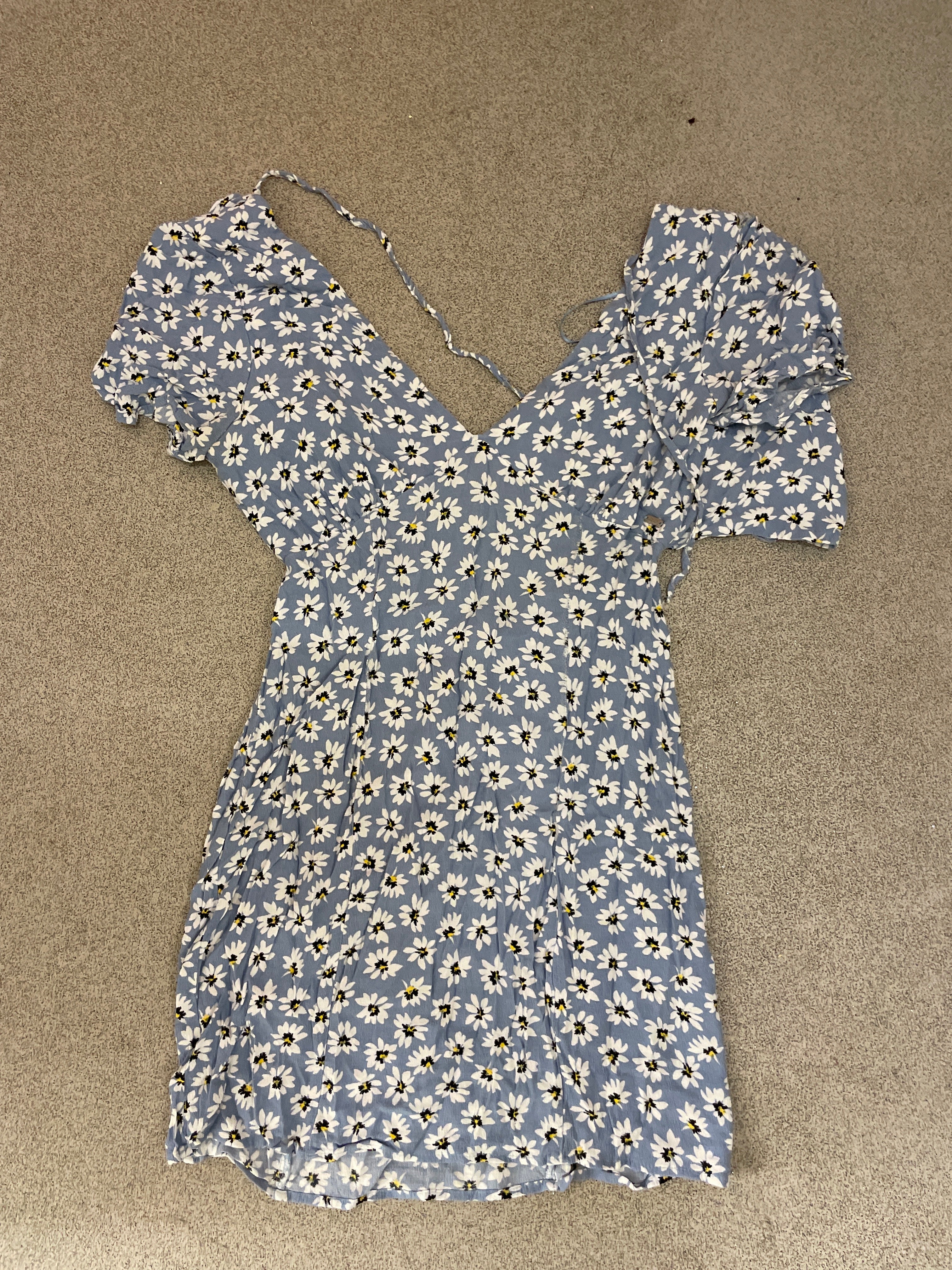 Rubynee Vintage y2k Blue floral patterned Wrap Front Frill Sleeve dress