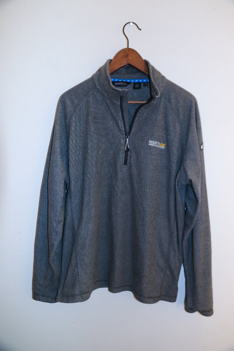 Vintage Regatta great outdoors mens 1/4 zip up fleece grey sweater