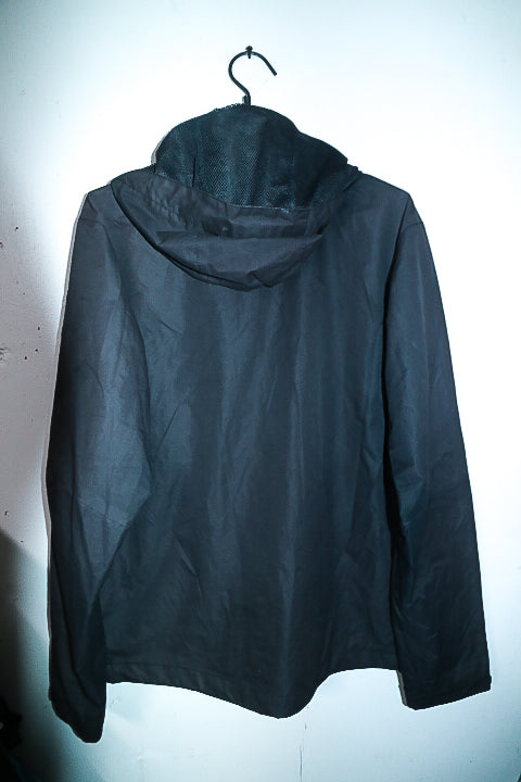 Vintage men Mckinley waterproof full zip black hooded retro jacket in S/M|L32W20|SKU 6663