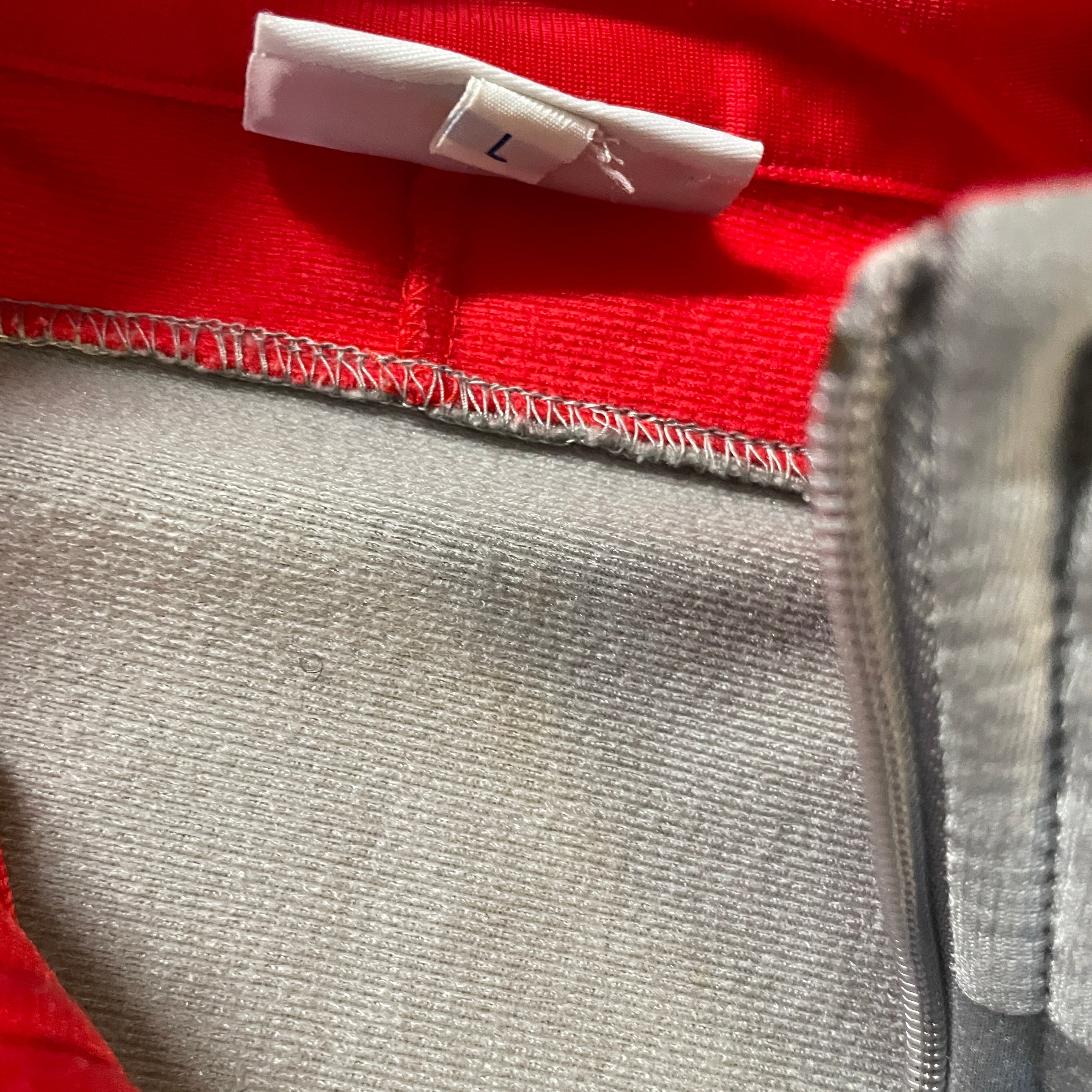  Vintage 1990's Reebok Windbreaker Jacket (Excellent Condition) - Size L