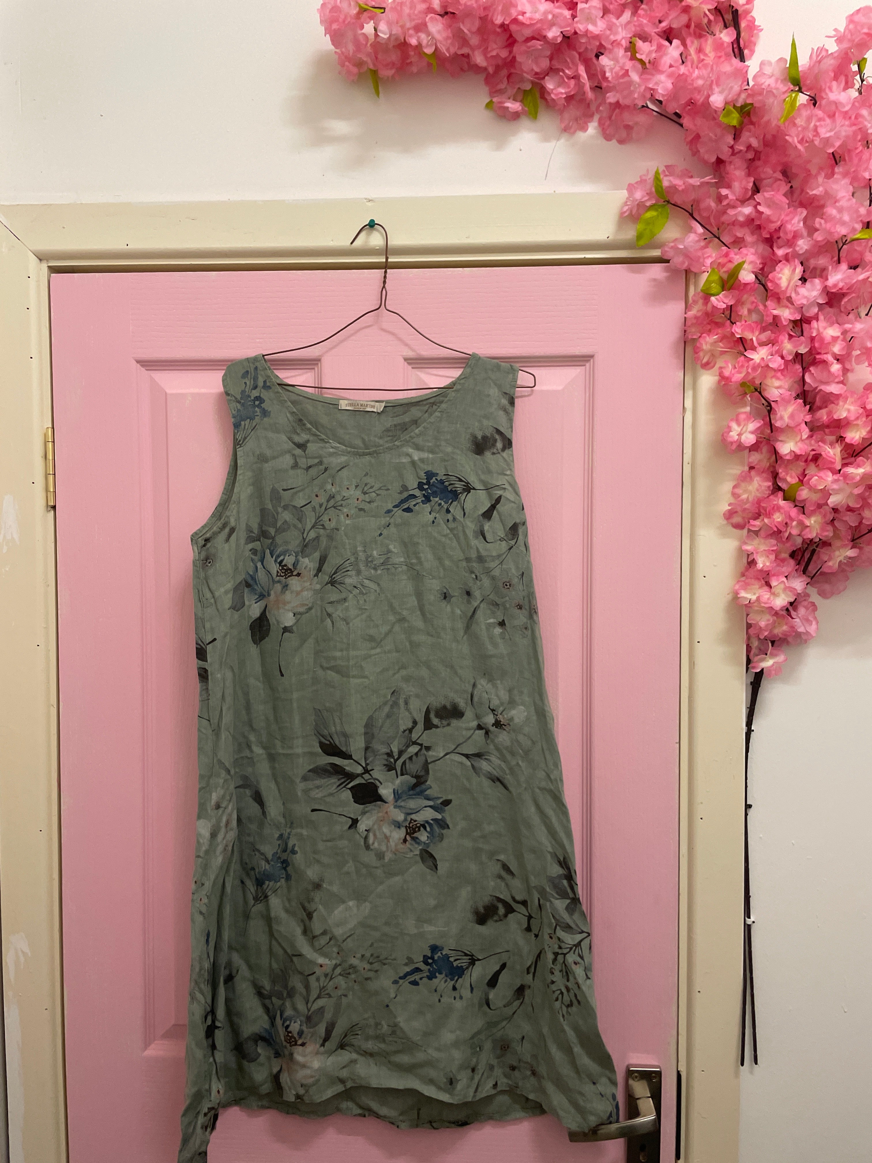 Rubynee Vintage y2k A-line green floral patterned dress size M