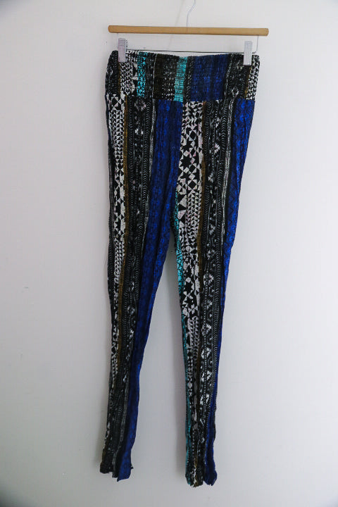 Vintage cherokee paisley print blue womens pant
