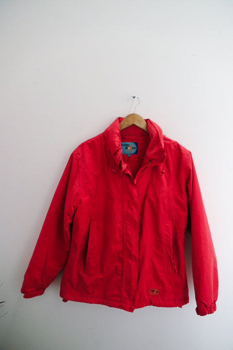 Vintage mens Arctic storm red waterproof medium jacket