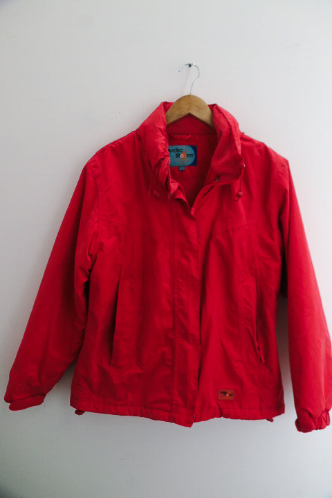 Vintage mens Arctic storm red waterproof medium jacket