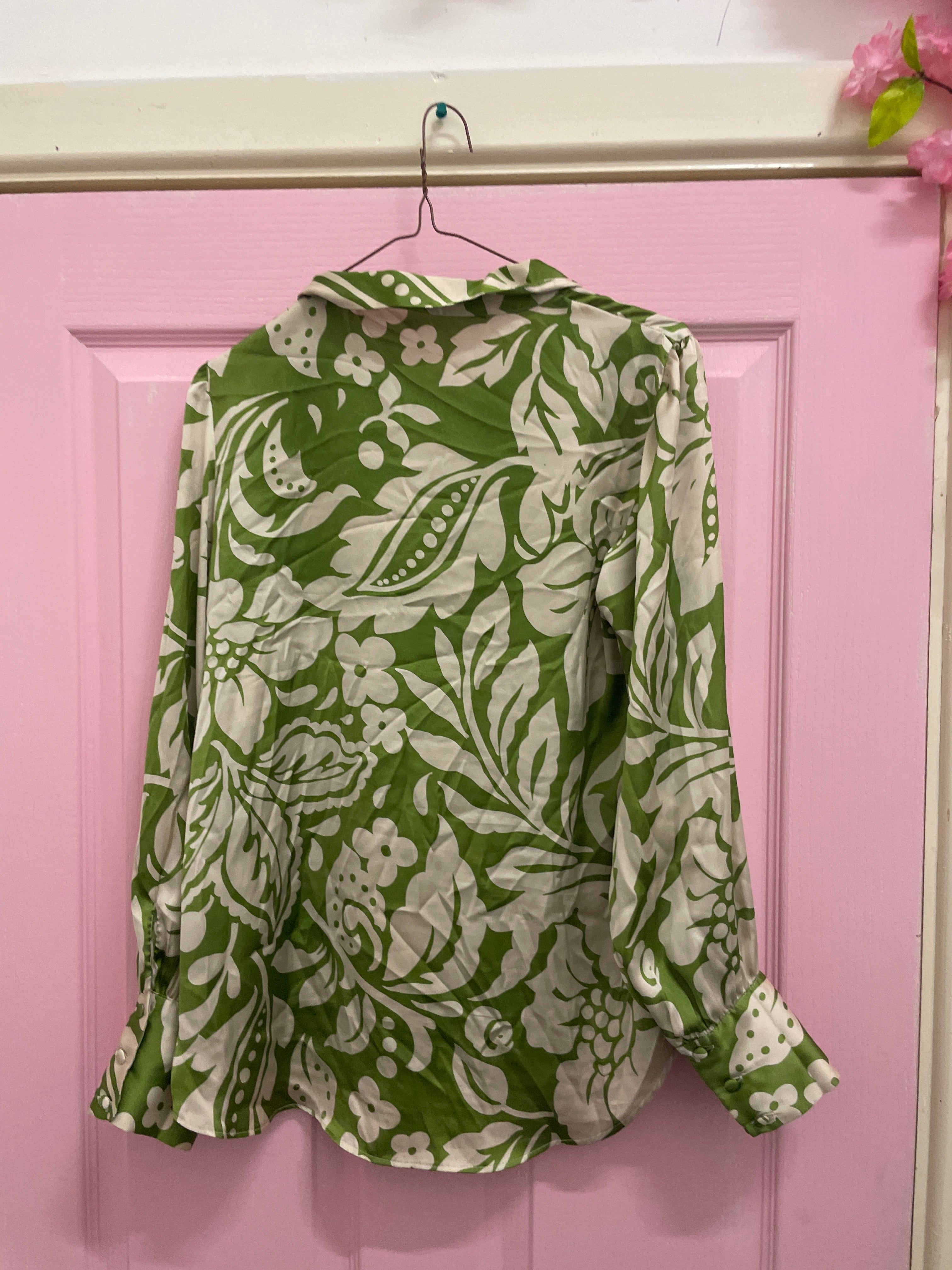 Rubynee Vintage y2k floral printed green Zara shirt