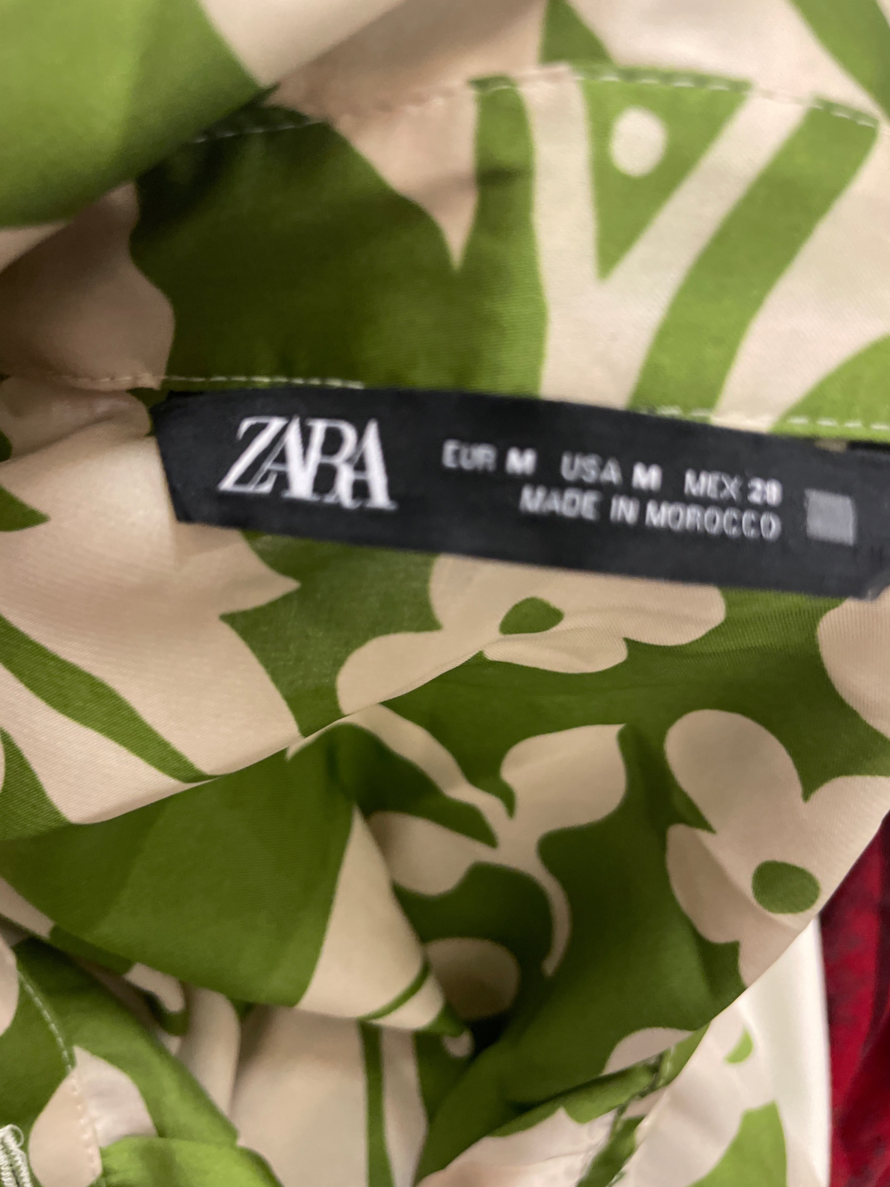 Rubynee Vintage y2k floral printed green Zara shirt