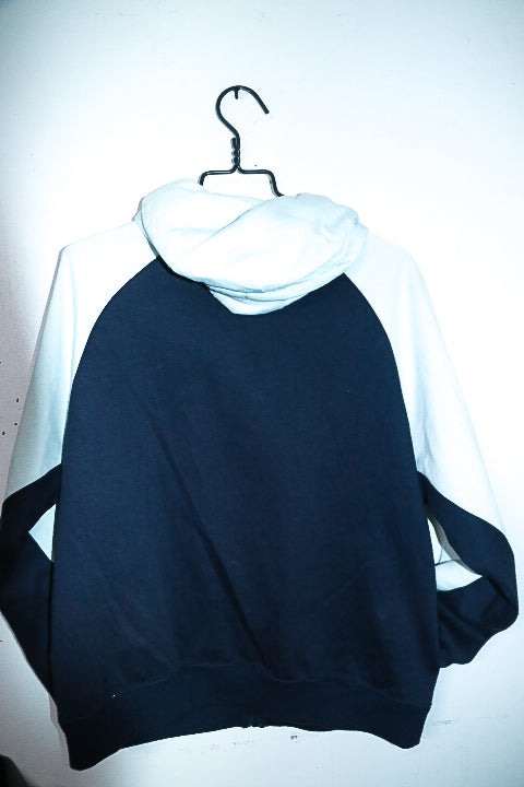 Vintage unisex LA Gear black & white colorblock full zip hoodie UK 12|L26 W23|SKU 6675